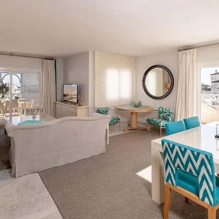 Wonderful Penthouse 3 Bedrooms In Puerto Banus -marbella ماربيا