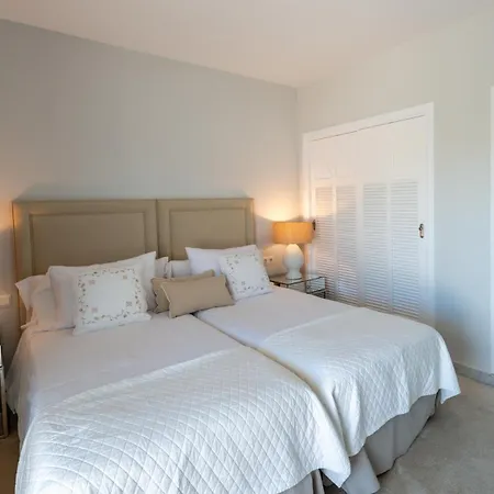 Wonderful Penthouse 3 Bedrooms In Puerto Banus -marbella * Μαρμπέλλα