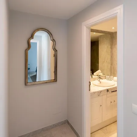 Apartment Wonderful Penthouse 3 Bedrooms In Puerto Banus -marbella