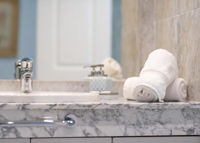 Wonderful Penthouse 3 Bedrooms In Puerto Banus -marbella * Μαρμπέλλα