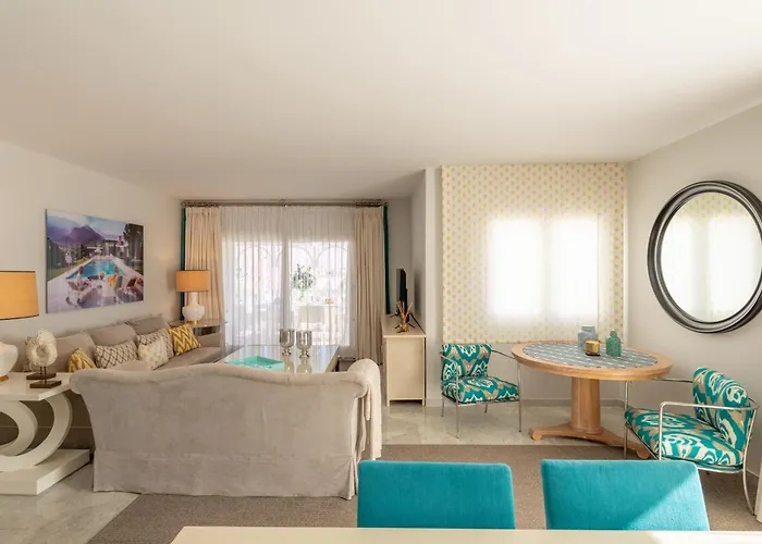 Wonderful Penthouse 3 Bedrooms In Puerto Banus -marbella