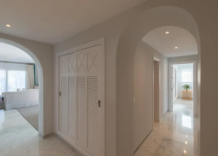 Wonderful Penthouse 3 Bedrooms In Puerto Banus -marbella * Μαρμπέλλα