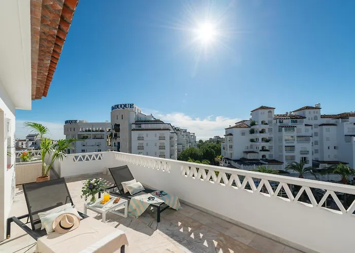 Wonderful Penthouse 3 Bedrooms In Puerto Banus -marbella * Μαρμπέλλα