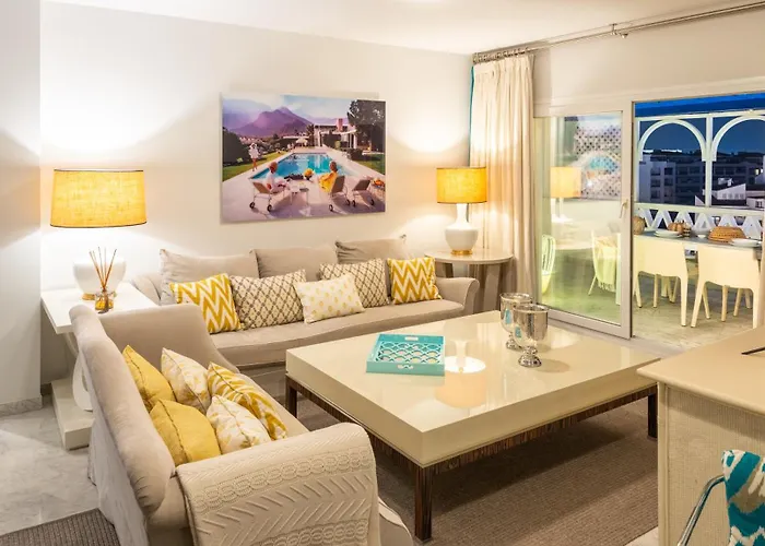 Wonderful Penthouse 3 Bedrooms In Puerto Banus -marbella