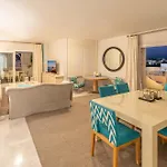 Wonderful Penthouse 3 Bedrooms In Puerto Banus -marbella * マルベーリャ