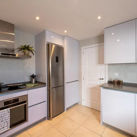 Wonderful Penthouse 3 Bedrooms In Puerto Banus -marbella Apartament *
