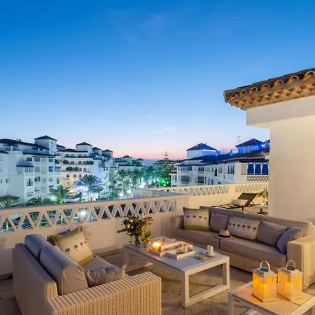 Wonderful Penthouse 3 Bedrooms In Puerto Banus -marbella Apartament