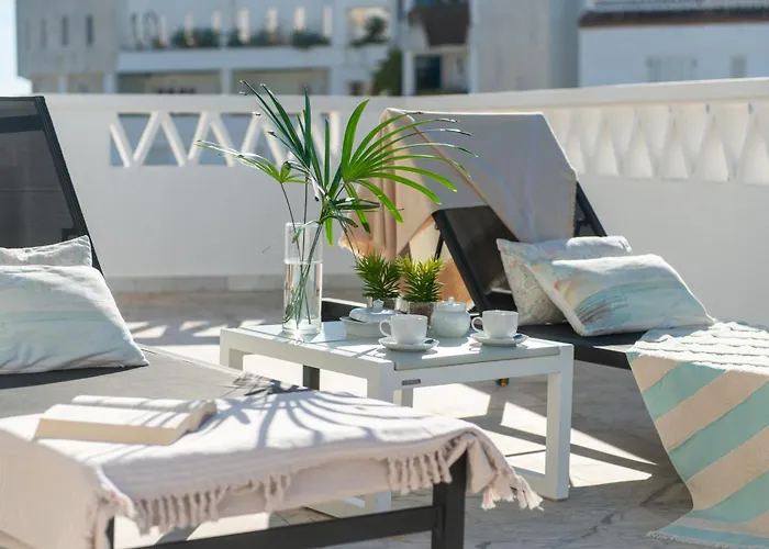 Wonderful Penthouse 3 Bedrooms In Puerto Banus -marbella Marbella