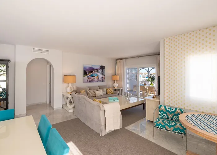 Wonderful Penthouse 3 Bedrooms In Puerto Banus -marbella Apartamento Marbella
